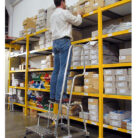 podesta-hlinikove-schody-pojazdne-zabradlie-stabilo-3-stupne-krause.c